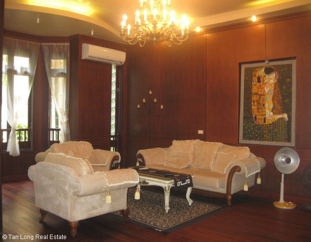 Villa for rent in To Ngoc Van street, Tay Ho district, Ha Noi 2