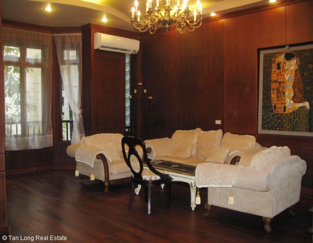 Villa for rent in To Ngoc Van street, Tay Ho district, Ha Noi 3