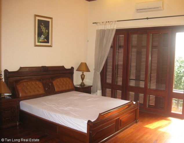 Villa for rent in To Ngoc Van street, Tay Ho district, Ha Noi 4