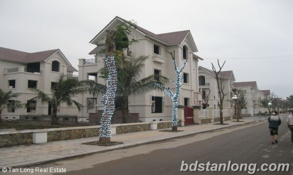 Villas for lease in Vincom Village Long Bien 2