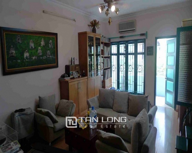 Well – appointed house in Doi Can street, Ba Dinh district for lease 4