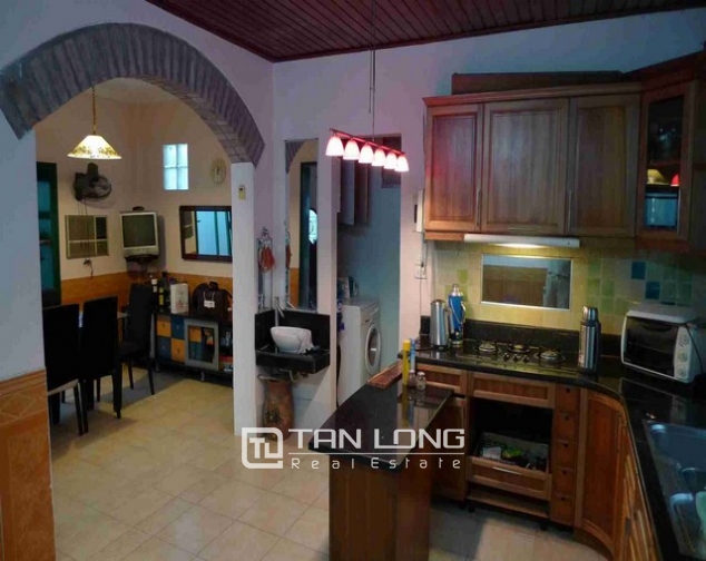 Well – appointed house in Doi Can street, Ba Dinh district for lease 7